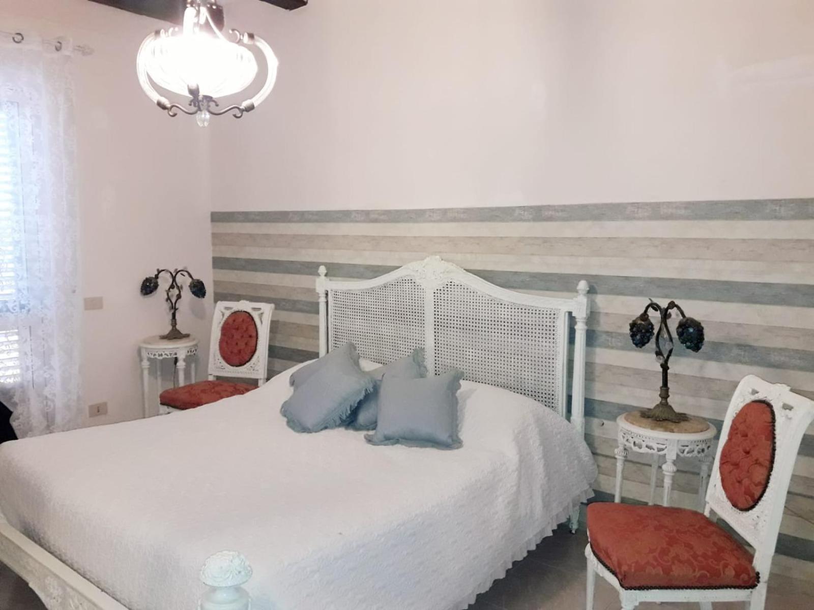 Agriturismo L' Annunziata Ліццано Номер фото