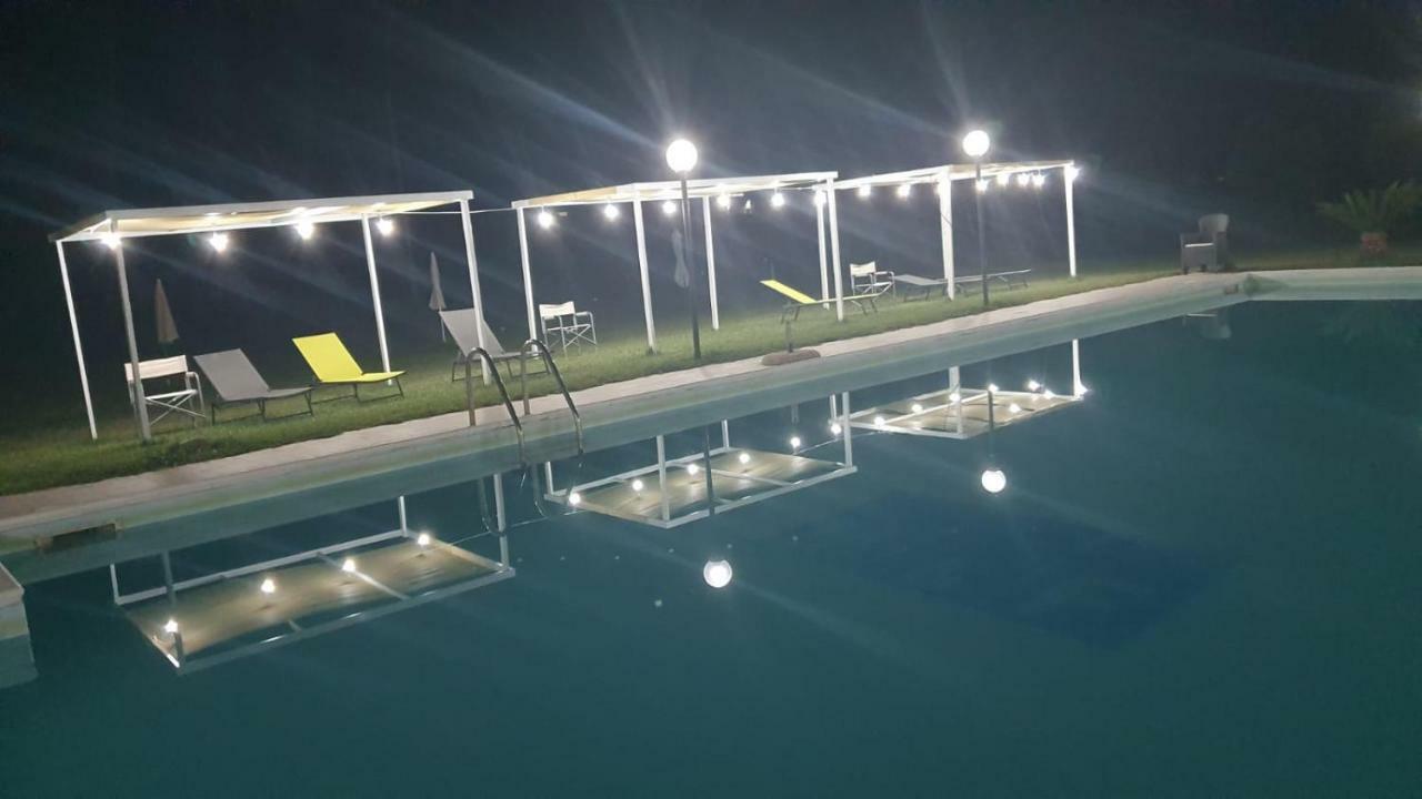 Agriturismo L' Annunziata Ліццано Екстер'єр фото