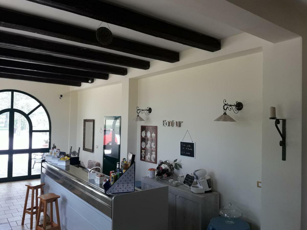 Agriturismo L' Annunziata Ліццано Екстер'єр фото